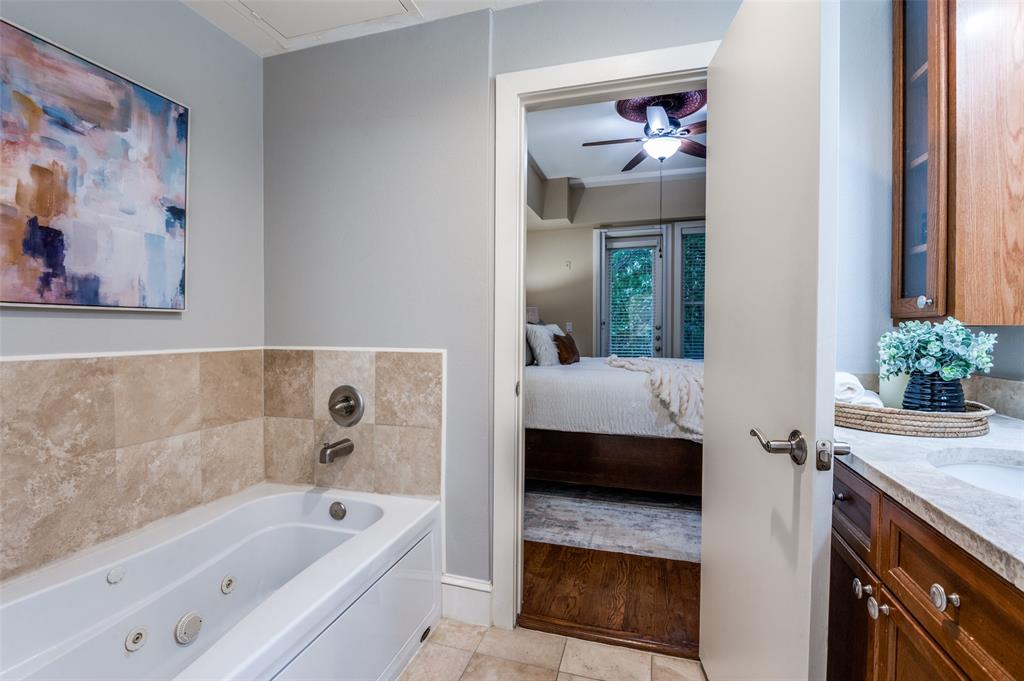 Aventura Condos - Residential