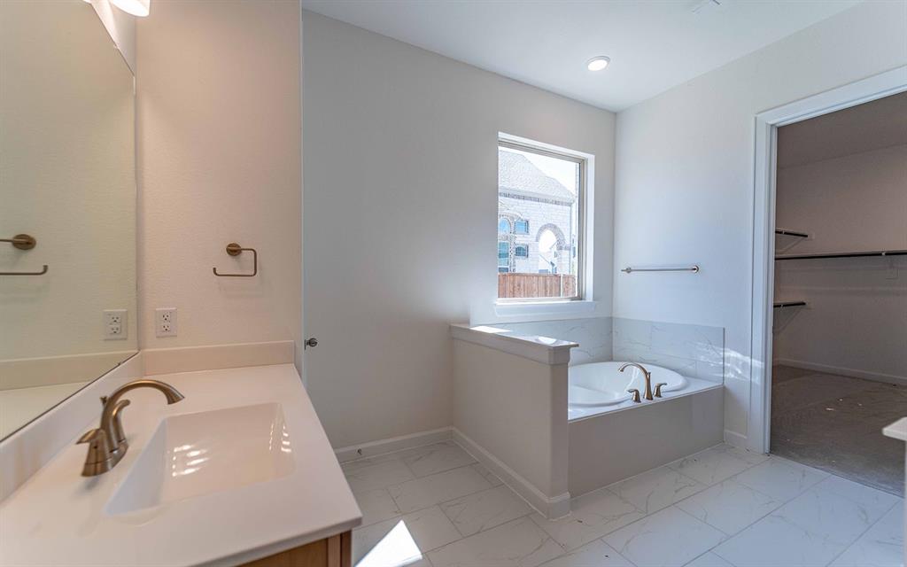 Sonoma Verde - Residential