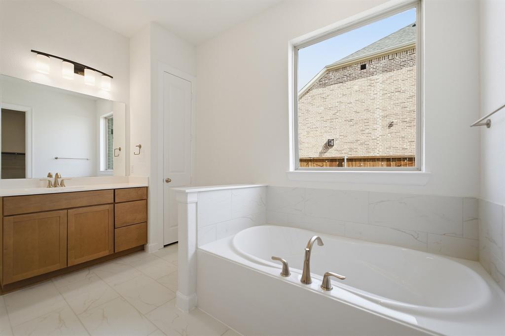 Sonoma Verde - Residential