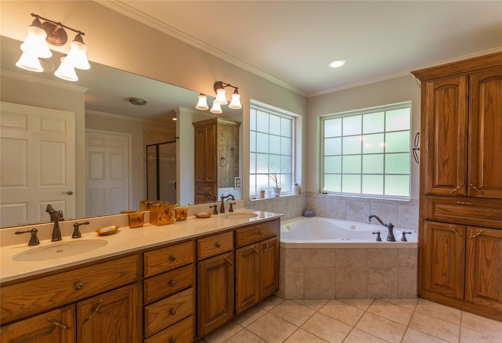 McGuffin N - Residential