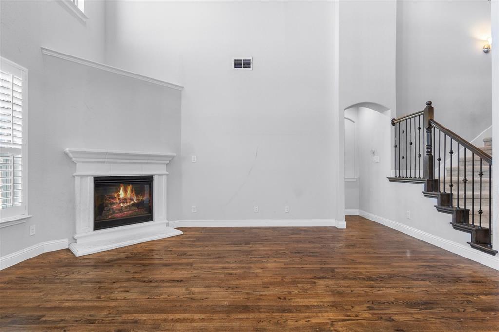 Estates Of Indian Creek Ph - Residential