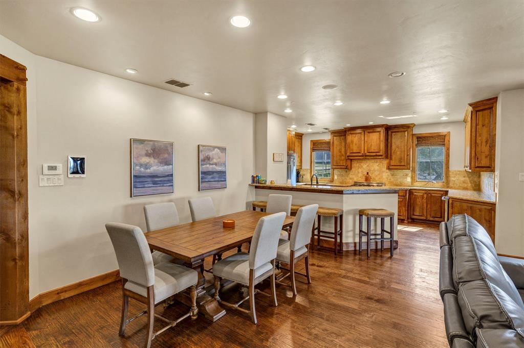 1693 Scenic Drive 101