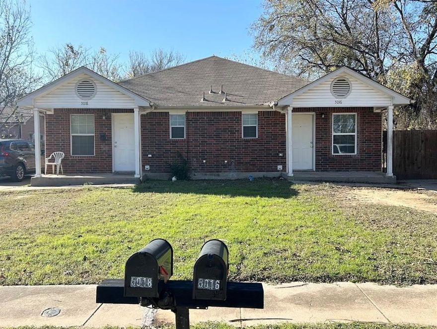 Wonderful 3 bed 2 bath duplex with well appointed square footage! Neutral Tile flooring throughout for ease in cleaning and decorating. Kitchen has an abundance of cabinet and counter space for storage and meal prep. Refrigerator is provided! The large living room flows seamlessly into the dining area, which is the perfect place for a meal around the table. Primary bedroom has en suite bathroom and views of the backyard. Huge back yard gives ample space for outdoor play, soaking up the sun or stargazing. The covered front porch makes for another great space to enjoy the fresh outdoor air. Extended driveway provides off street parking and a section of the driveway sits behind a wooden gate to give a bit more privacy. Washer and dryer connections with over head cabinets to keep your laundry supplies neatly in one place. Easy access to highways, shopping, parks and so much more! Schedule your viewing today!