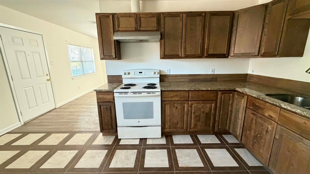 College Park 02 Inst Rev - Residential