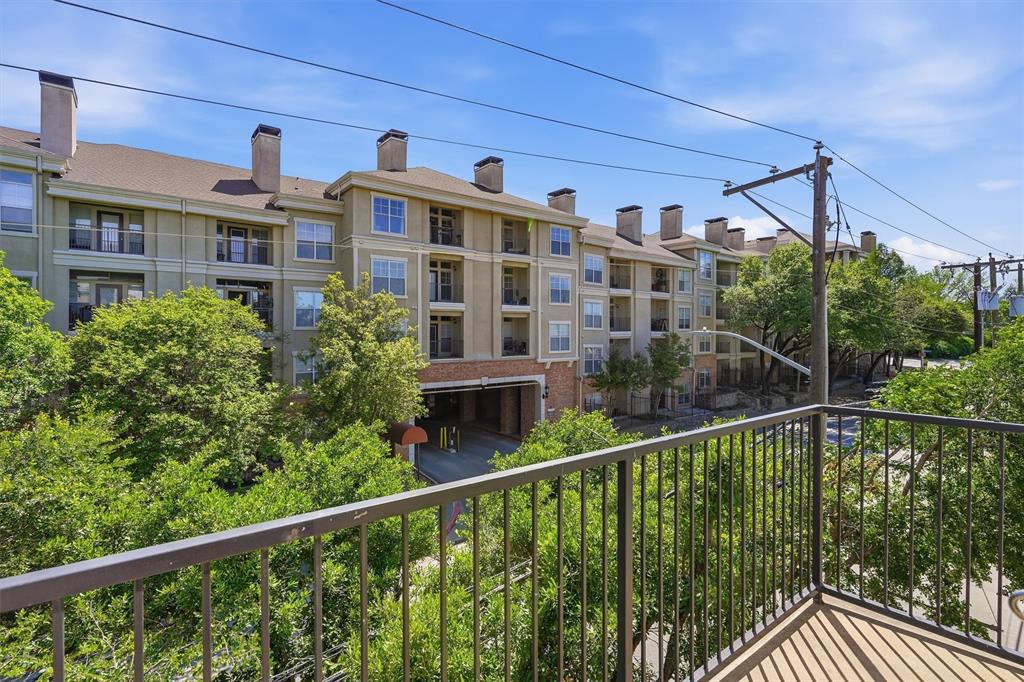 Westview Condos - Residential