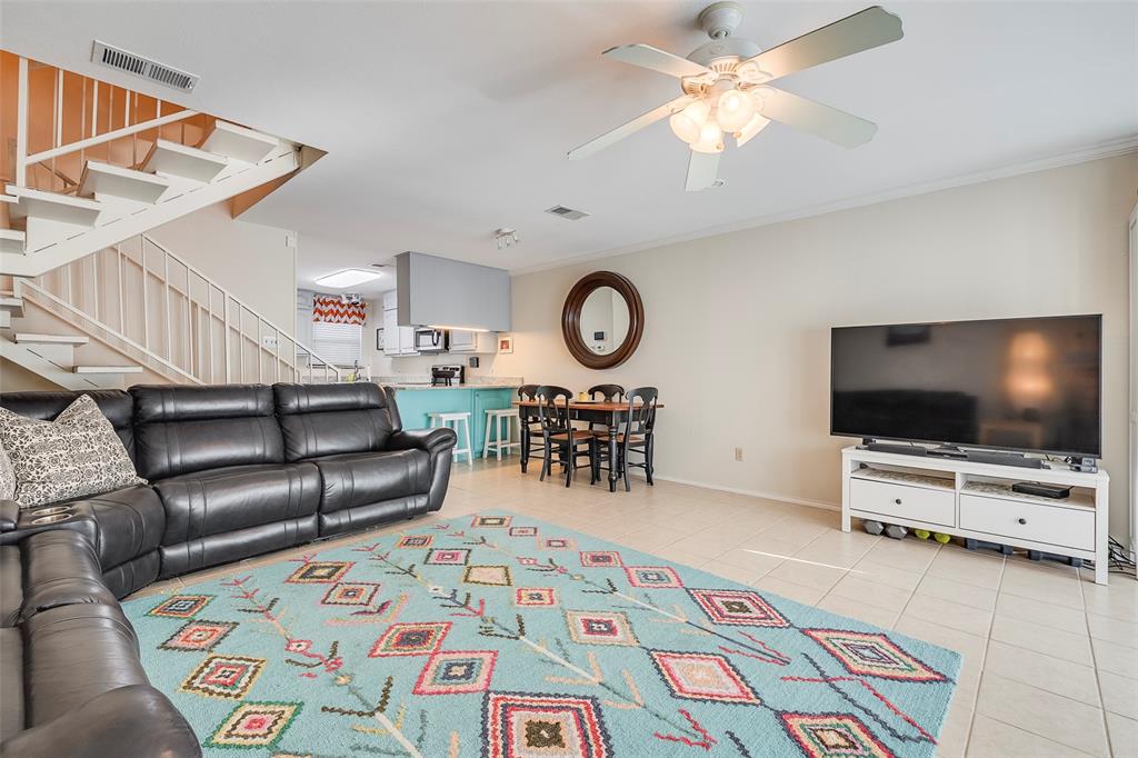 De Cordova, Texas 76049, United States, 2 Bedrooms Bedrooms, ,3 BathroomsBathrooms,Residential,Pending,83404