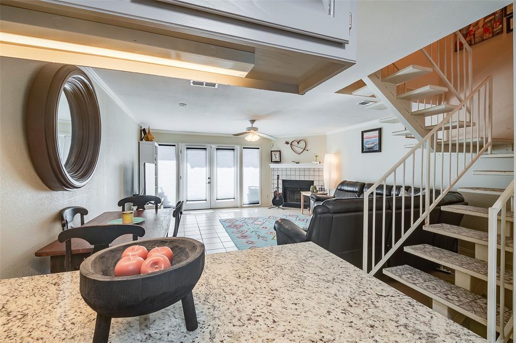 De Cordova, Texas 76049, United States, 2 Bedrooms Bedrooms, ,3 BathroomsBathrooms,Residential,Pending,83404