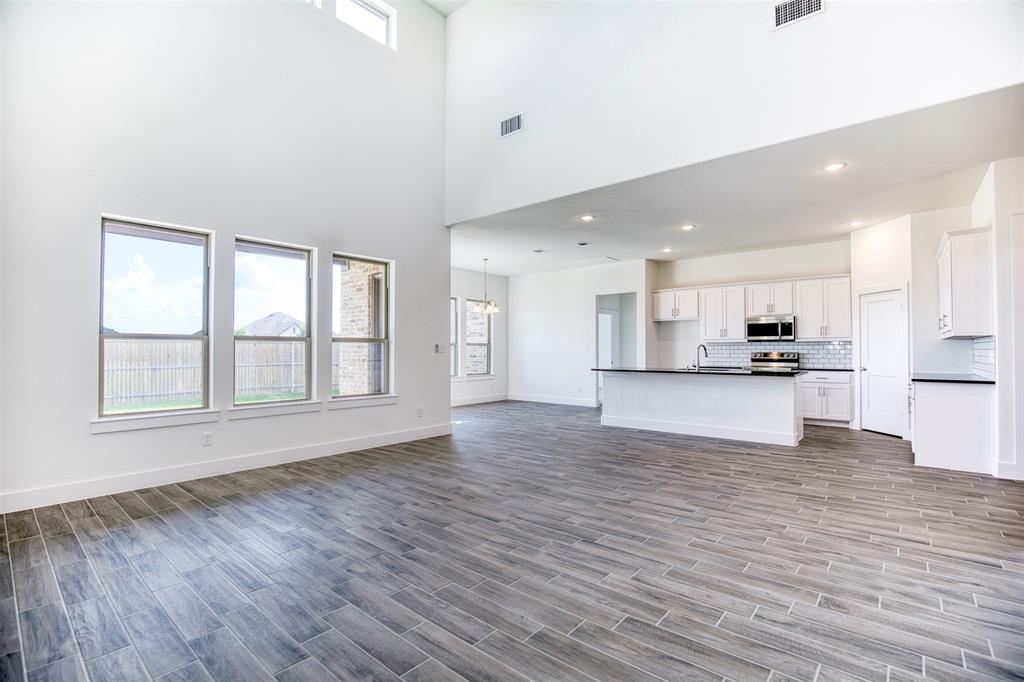 Mustang Place-Ph II - Residential