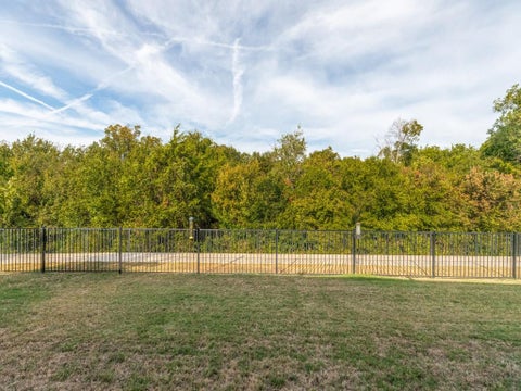 Tiny photo for 921 Hearthside Way, McKinney, TX 75071 (MLS # 21396074)