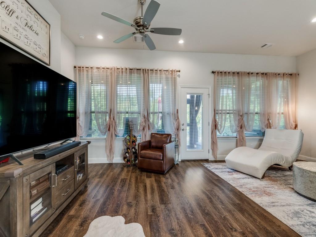 921 Hearthside Way
