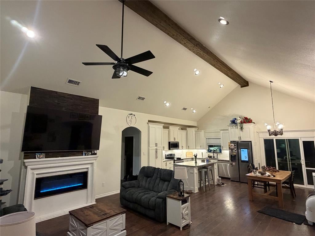 5022 Guadalupe Court