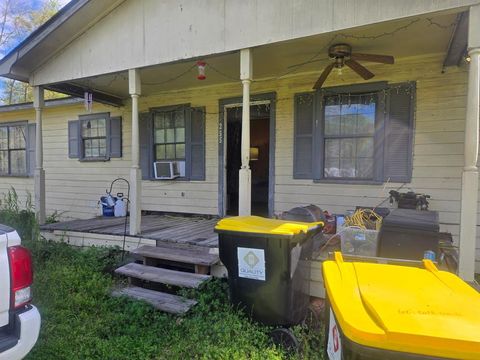 Photo of 255 Ivey Road, Lufkin, TX 75904 (MLS # 21211465)