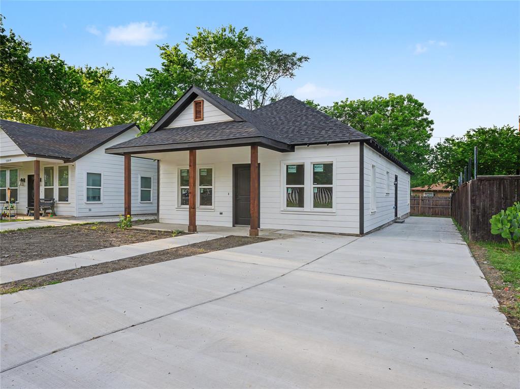 1211 E Cannon Street