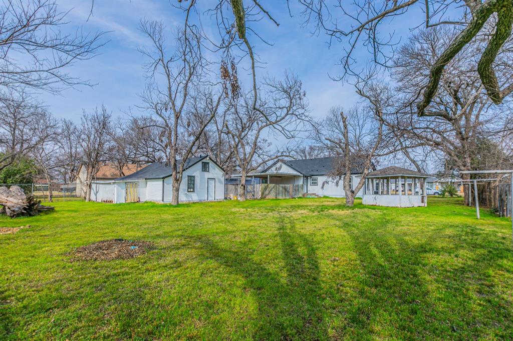 Hogan H - Residential