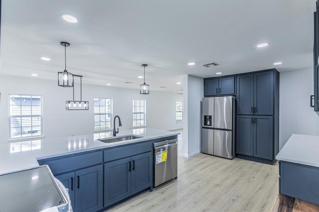 Hogan H - Residential