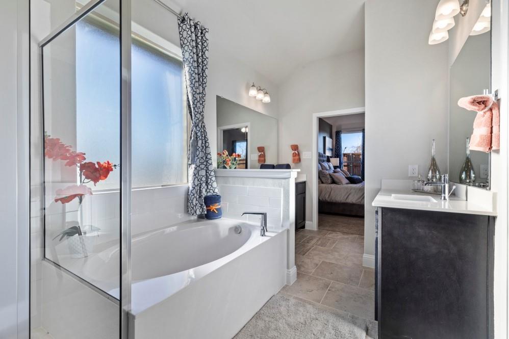 Lakeview Pointe - Residential