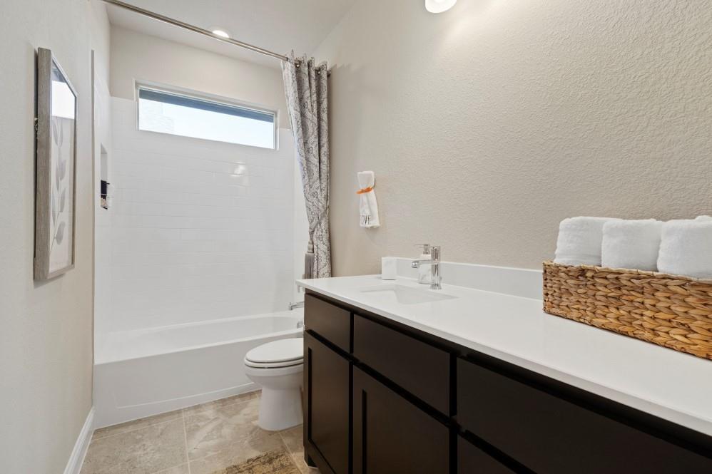 Lakeview Pointe - Residential