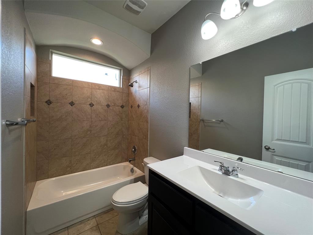 Hawthorne Mdws - Residential Lease