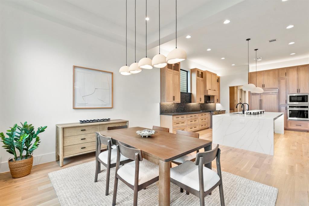 Meadowdale - Residential