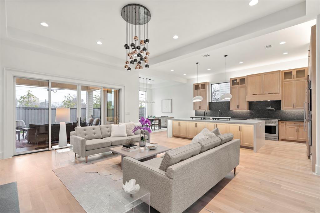 Meadowdale - Residential