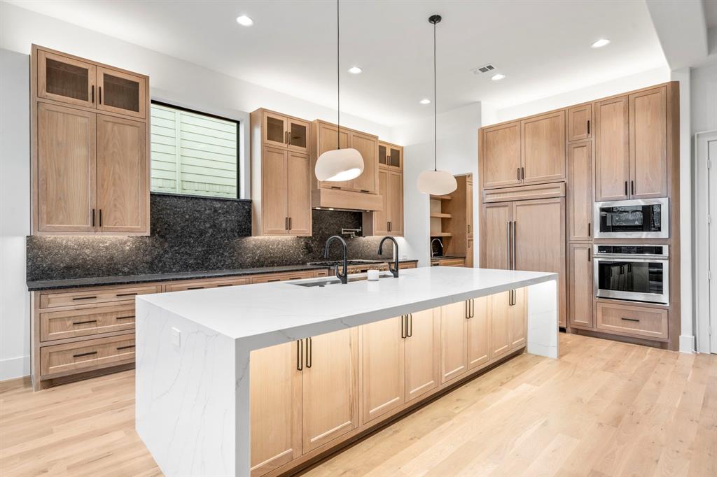 Meadowdale - Residential