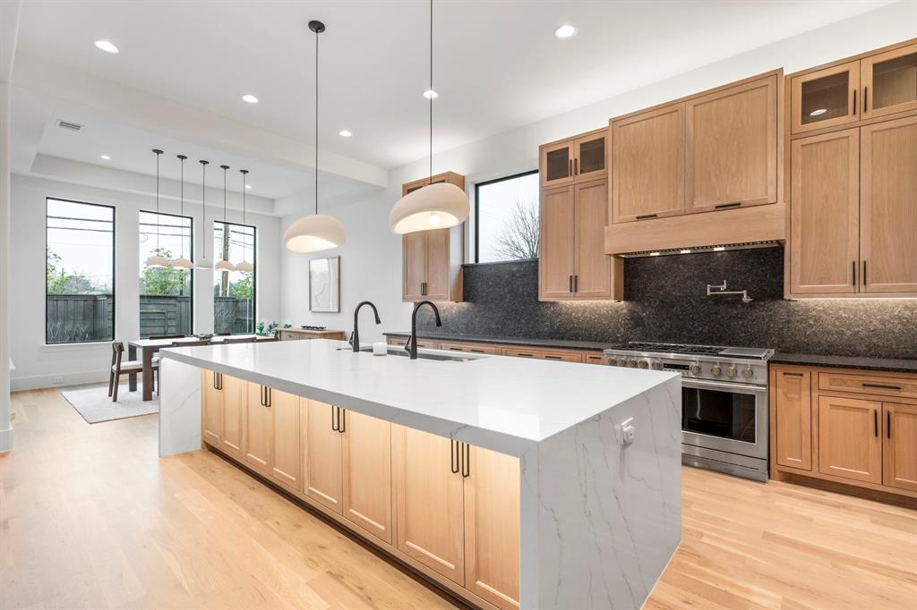 Meadowdale - Residential