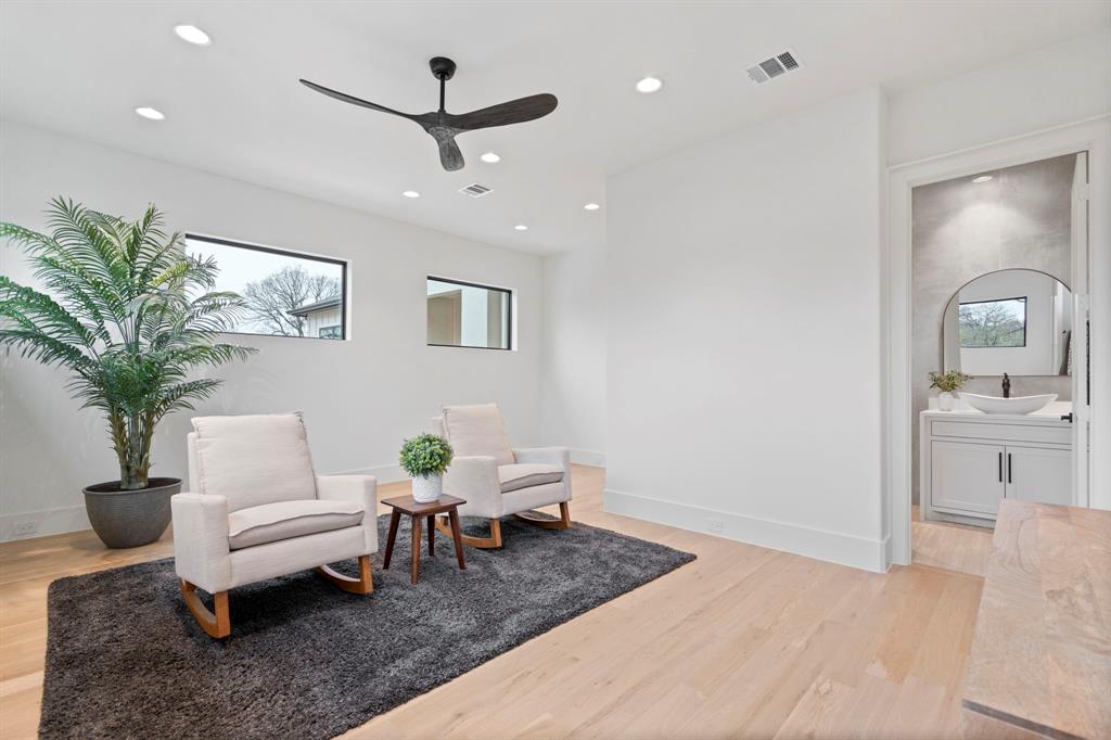 Meadowdale - Residential