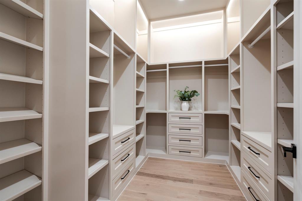 Meadowdale - Residential