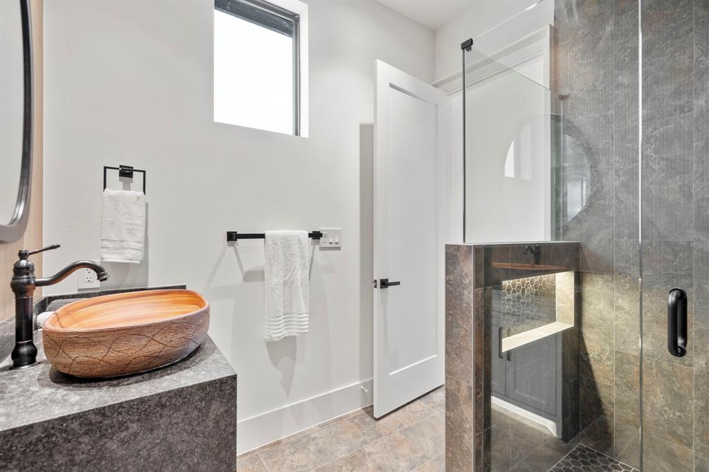 Meadowdale - Residential