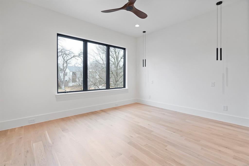 Meadowdale - Residential