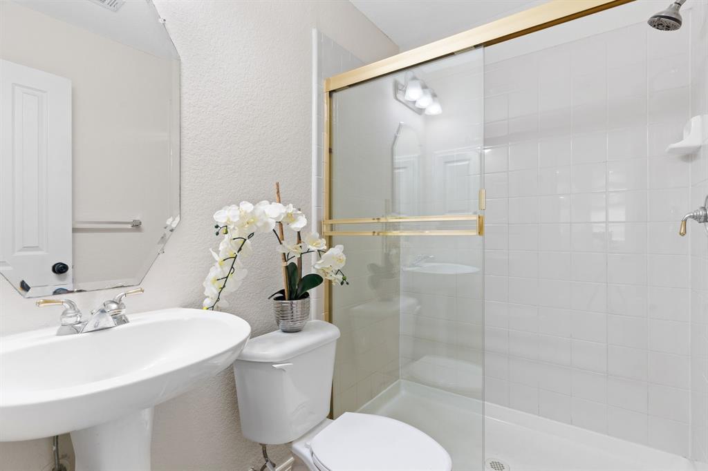 Enclave At Ash Creek - Residential