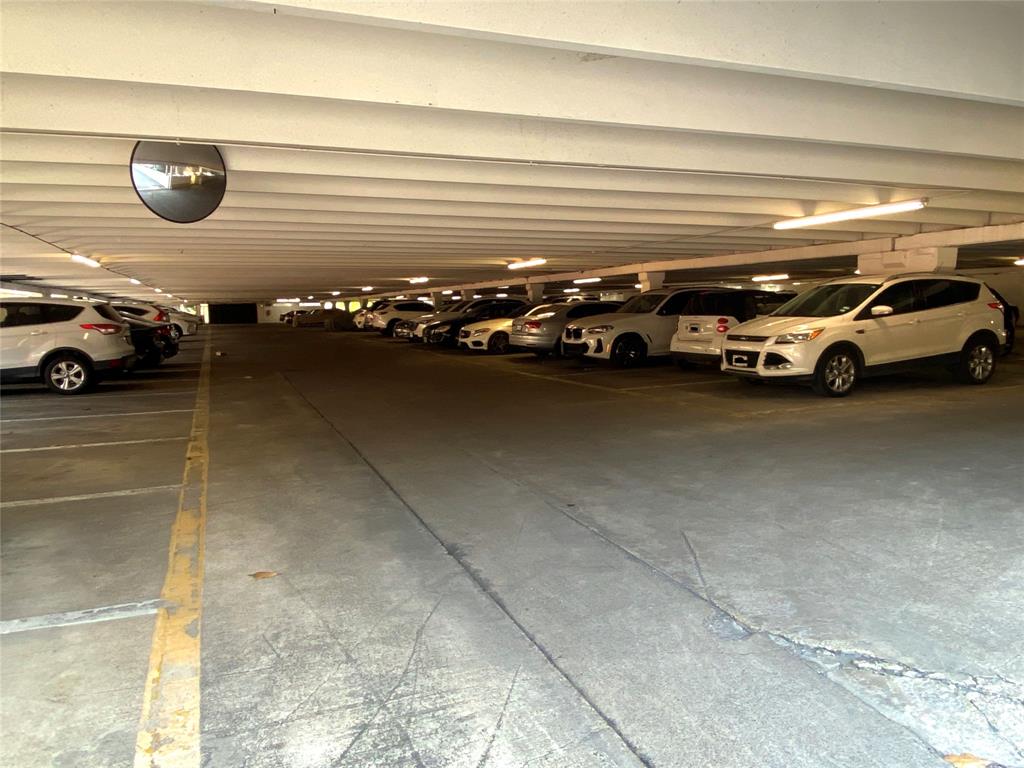 River Oaks Condos - Residential