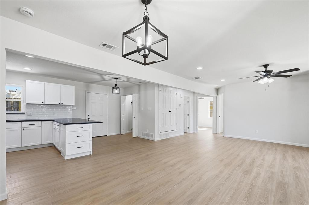 1934 Delmar Drive