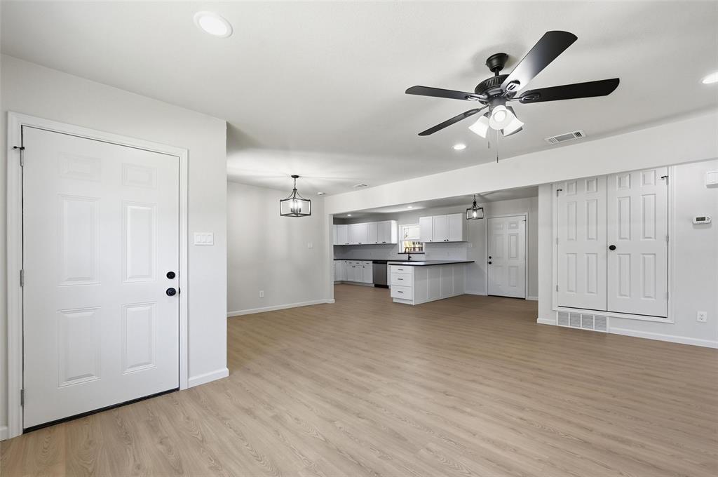 1934 Delmar Drive