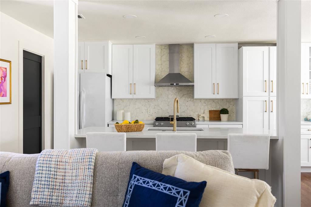 University Terrace Rev - Residential