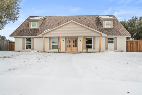 Property photo of 929 e berkeley drive, richardson, TX 75081