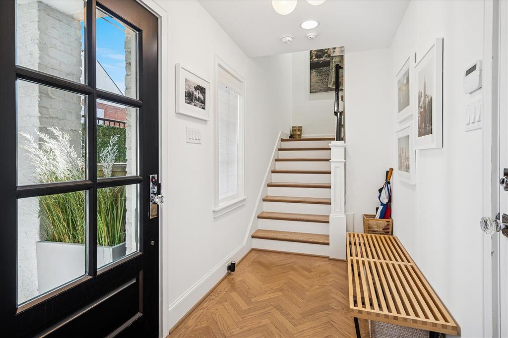 3420 Rosedale Avenue 2