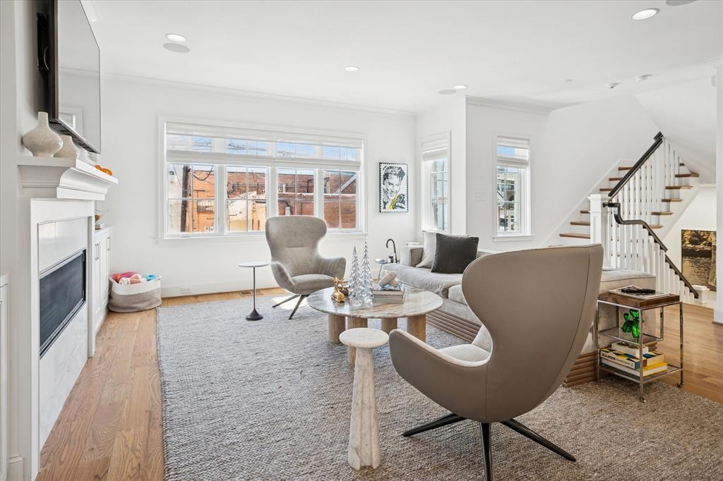 3420 Rosedale Avenue 2