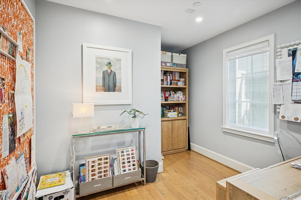 3420 Rosedale Avenue 2