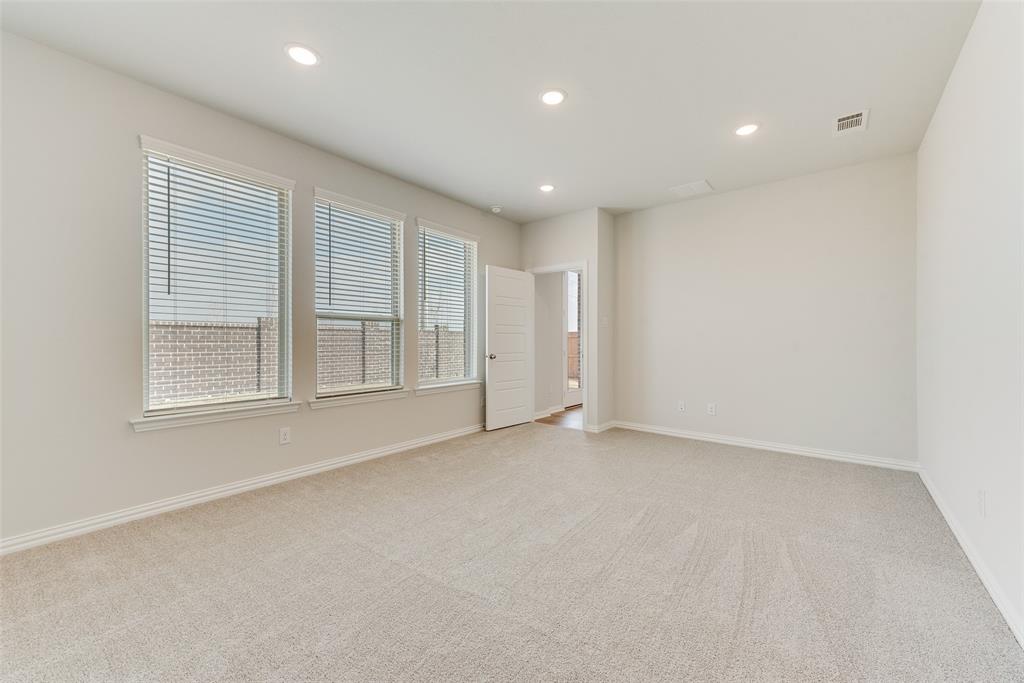 Sutton Fields - Residential