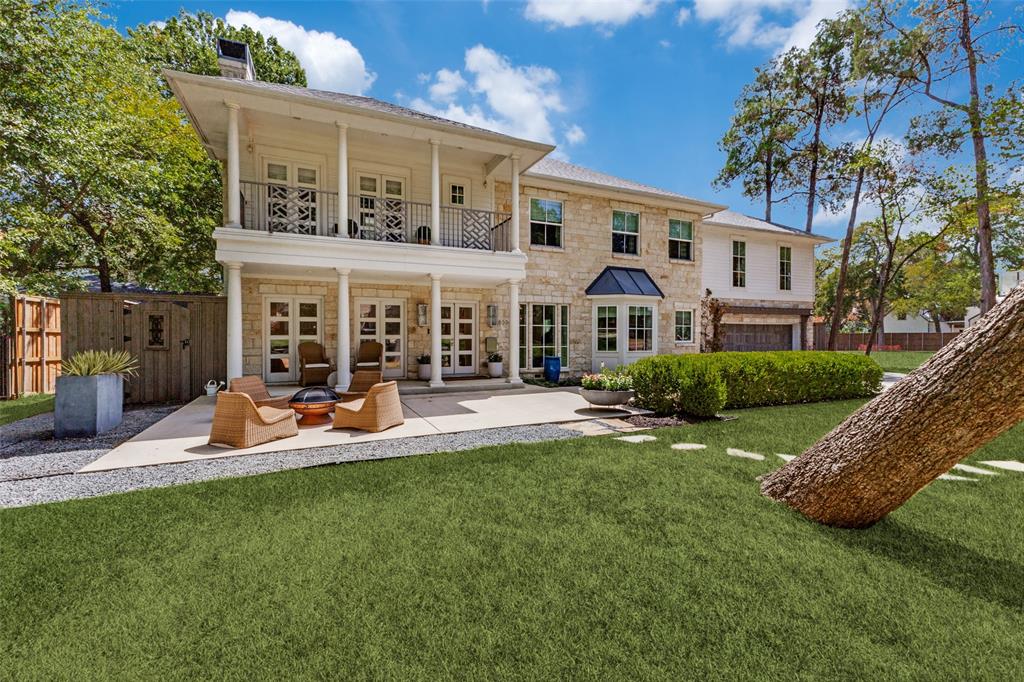 8350 Santa Clara Drive