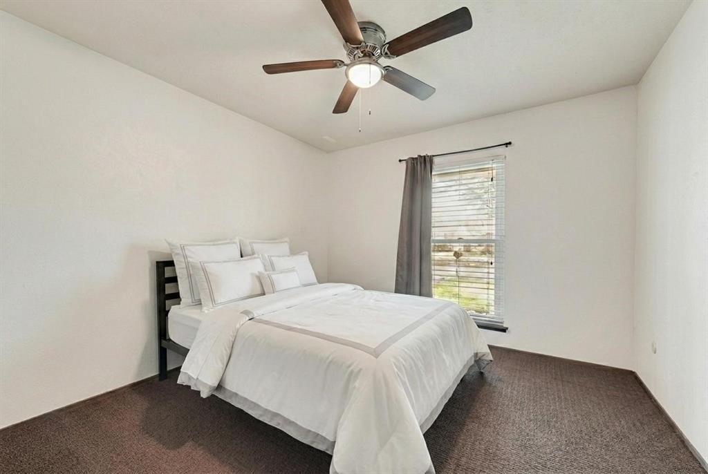 White Rock Village 01 - Residential