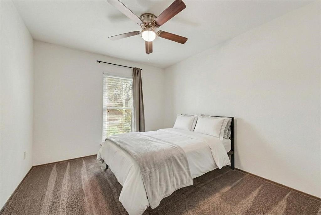 White Rock Village 01 - Residential