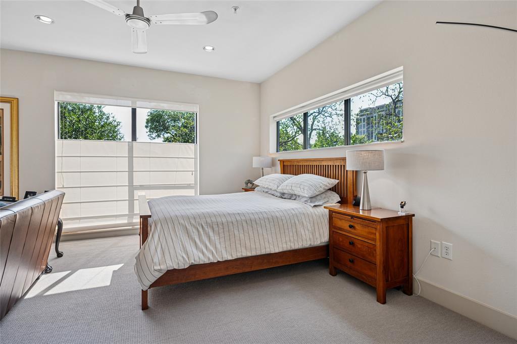 Twnhms 4111 - Residential