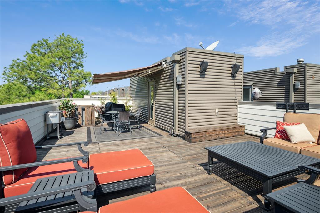 Twnhms 4111 - Residential