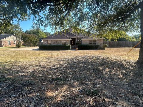 107 Hickory Lane Weatherford TX 76086