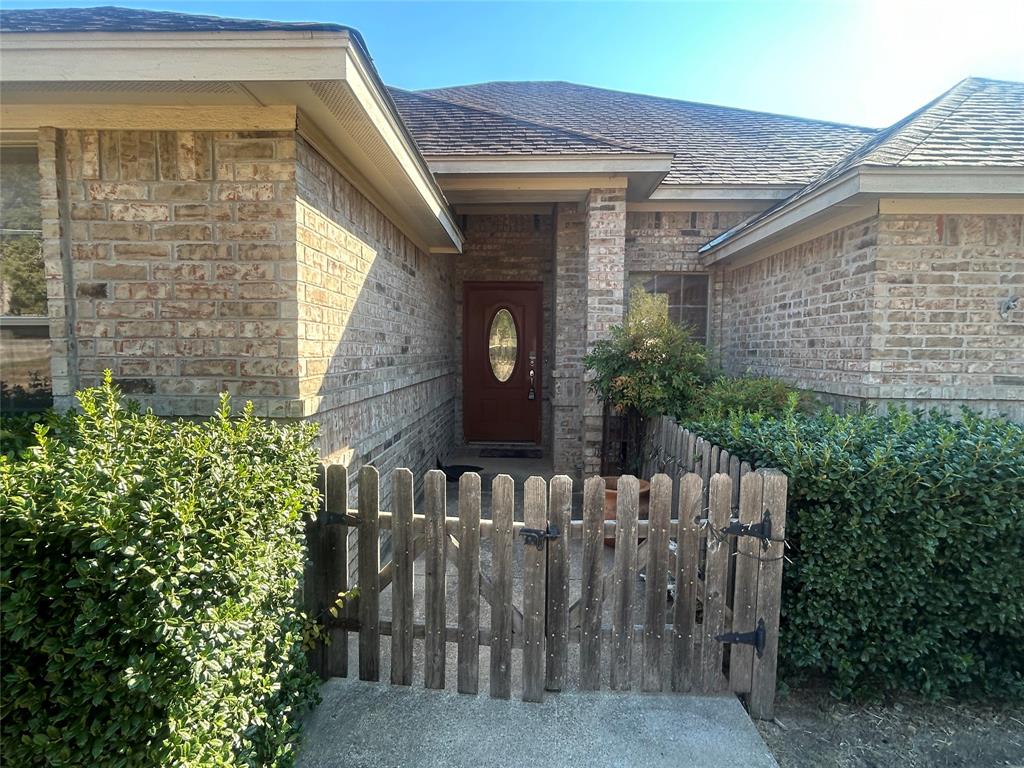 107 Hickory Lane