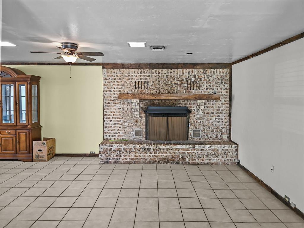 398 W Allen Street