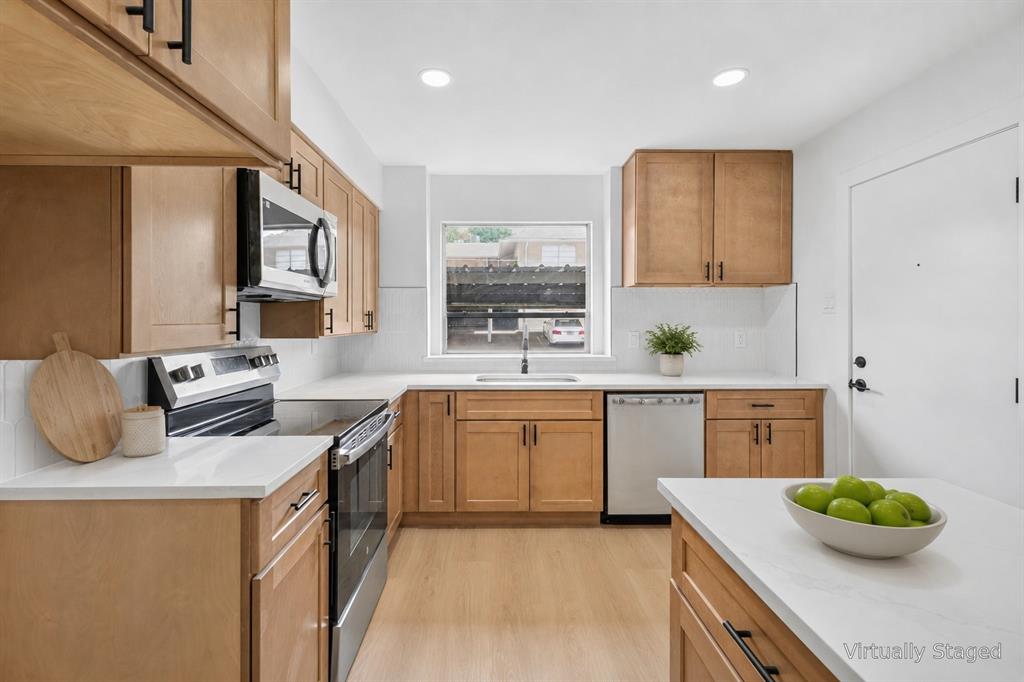 6365 Diamond Head Circle A