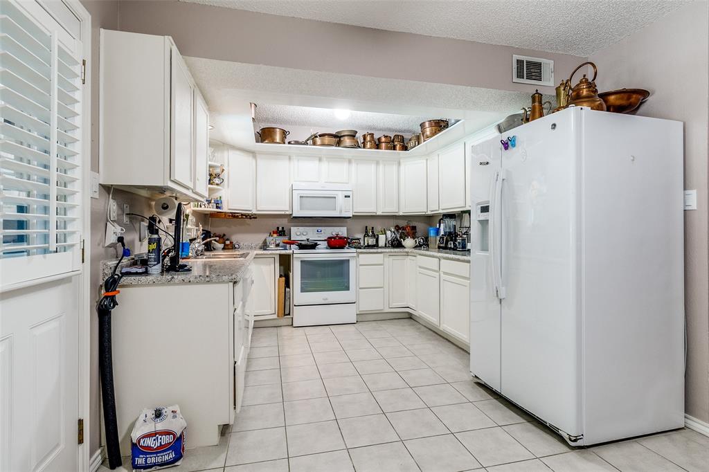 8927 Groveland Drive